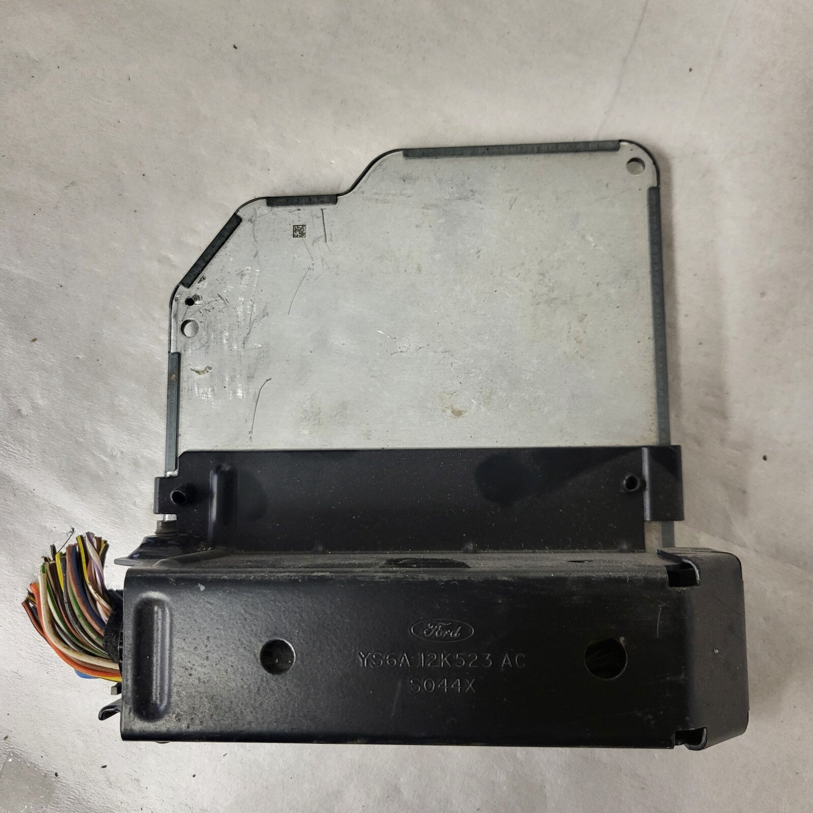 Ford ECU / S110678003D / 1S6A-12A650-AD / SIM20 / SIEMENS