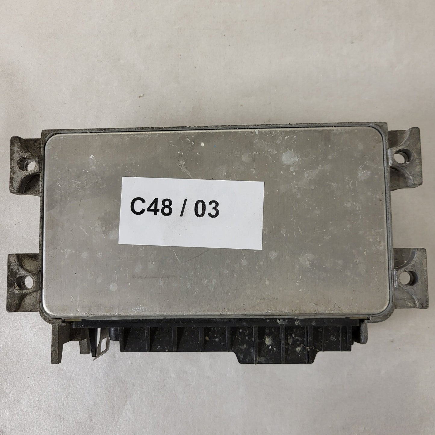 FIAT 500 1.1 ECU / IAW 16F.ER / 46524181 / 61602.110.00 / MAGNETI MARELLI