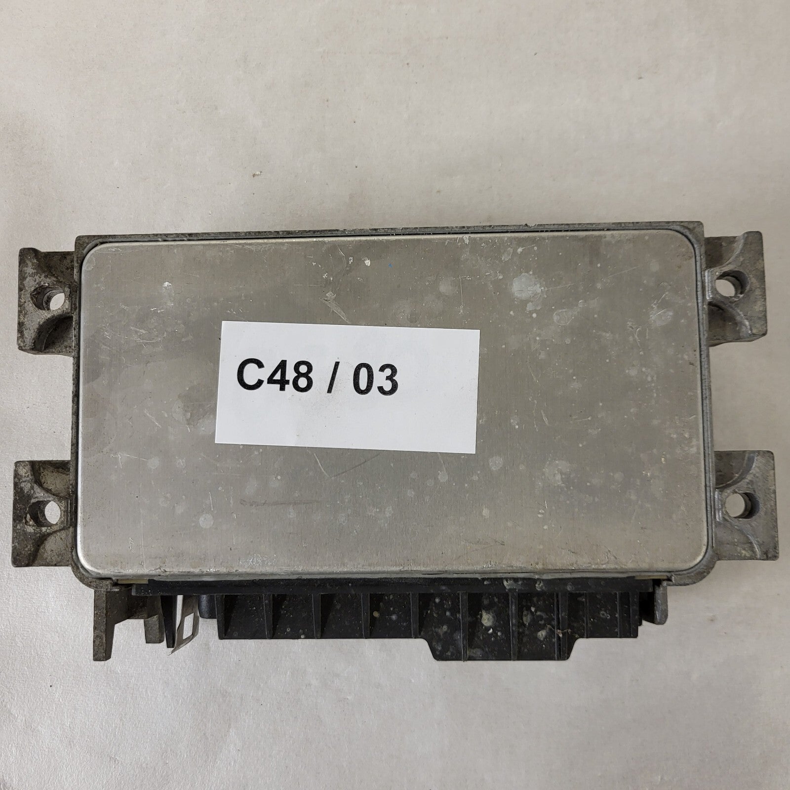 FIAT 500 1.1 ECU / IAW 16F.ER / 46524181 / 61602.110.00 / MAGNETI MARELLI