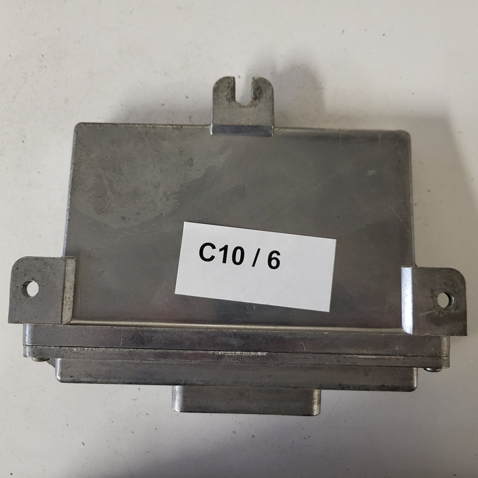 Renault 19 ECU / HOM 7700861413 / 7700870049 / BLNS / DELCO 