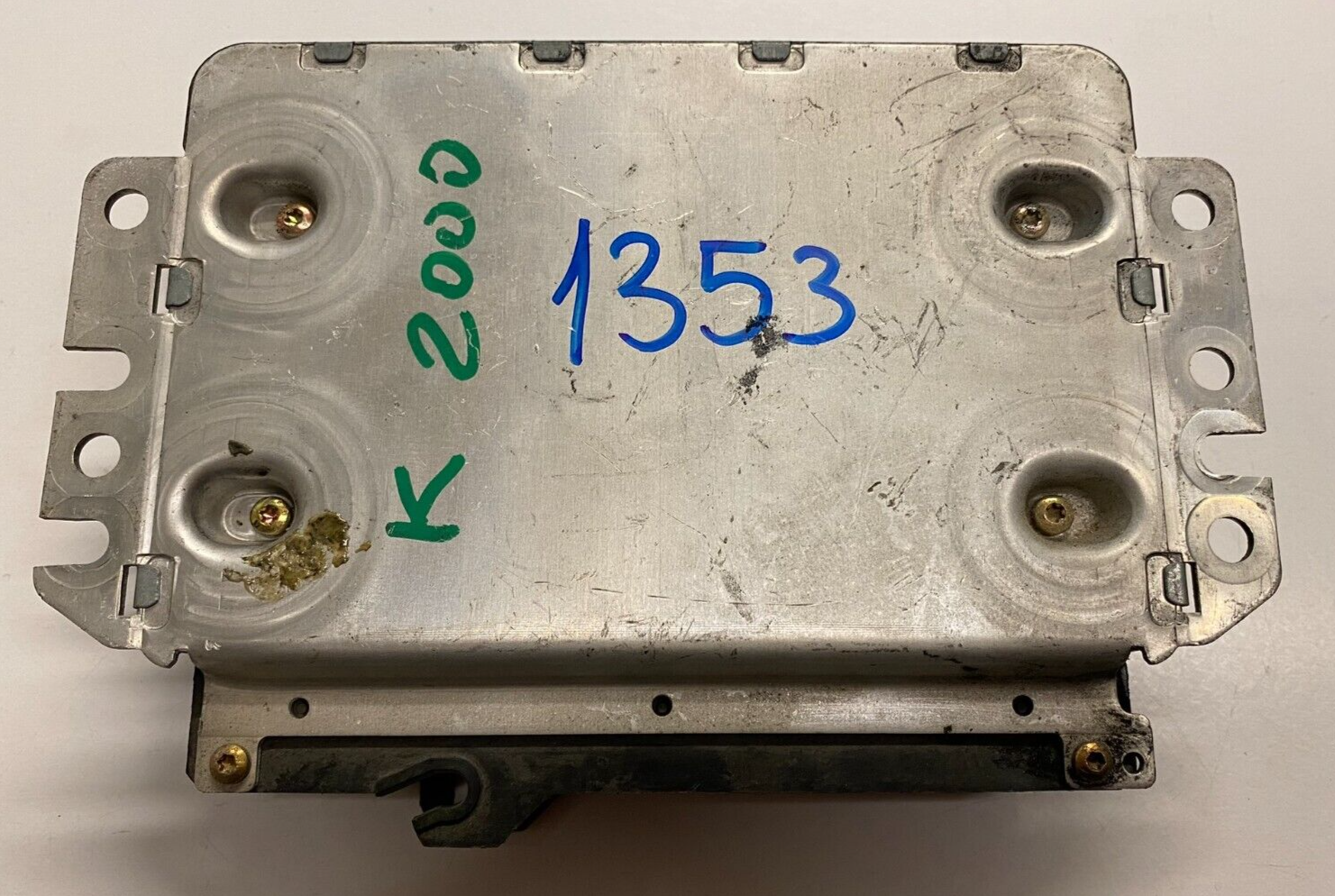 LANCIA ECU / 0261203670 / 00464469670 / 26SA3911 / BOSCH