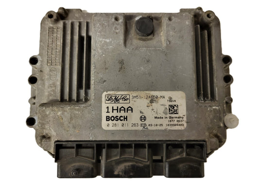 FORD FOCUS ECU / 3M51-12A650-MA / 0281011263 / 1HAA / BOSCH