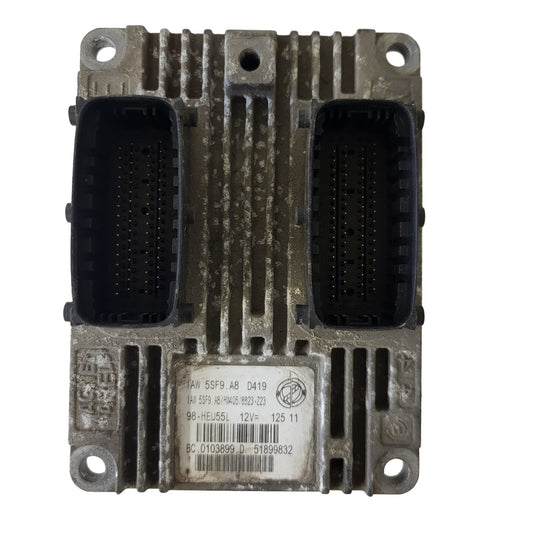FIAT GRANDE PUNTO ECU / IAW 5SF9.A8 / 51899832 / HW405 / MAGNETI MARELLI