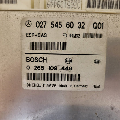 Mercedes a class ecu / 0265109449 / 0275456032 / BOSCH