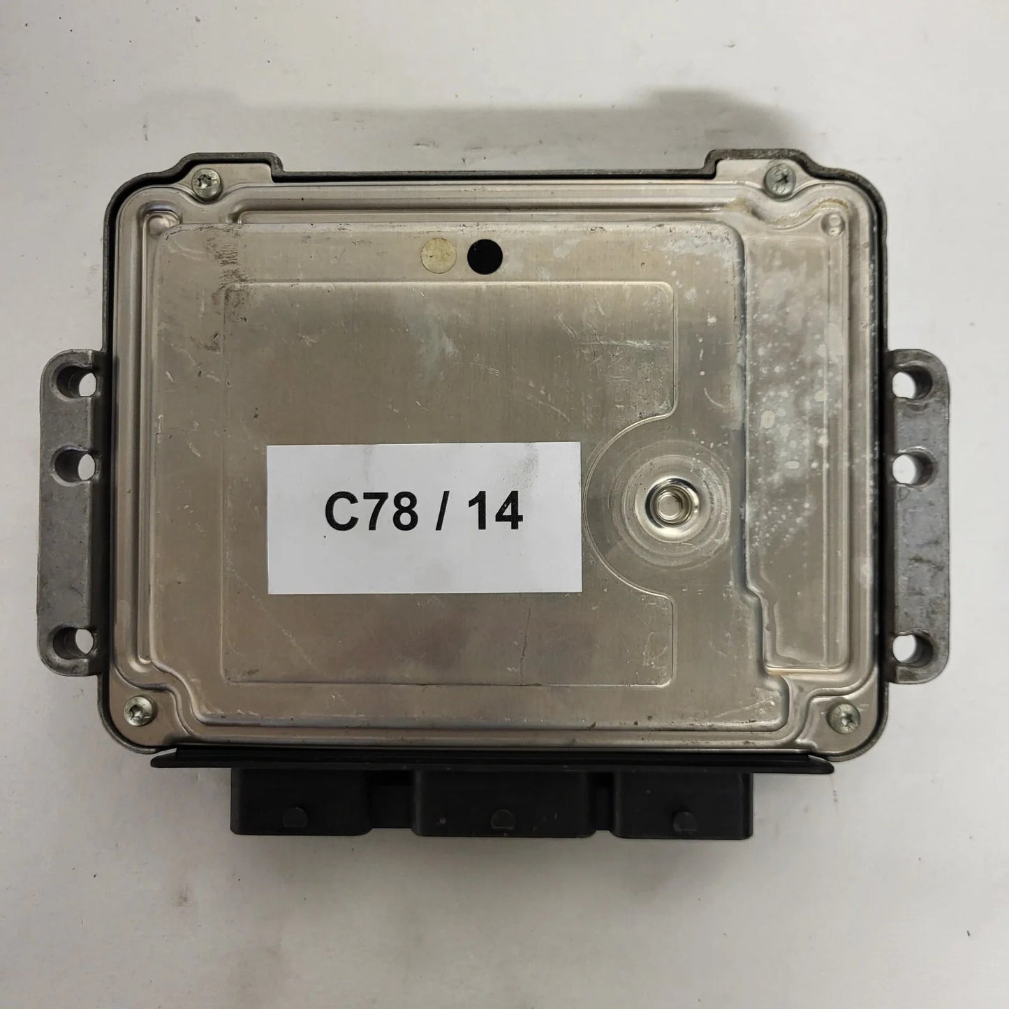 Peugeot Citroen ECU / 0281011785 / 9685886880 / 9654490280 / EDC1SC34 / BOSCH