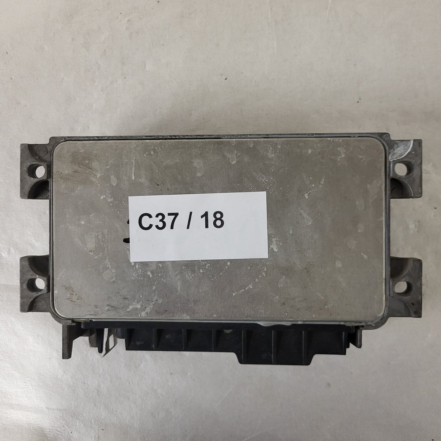 Fiat Punto 1.2 ECU / 46545152 / IAW 16F.E3 / 61602.106.02 / MARELLI