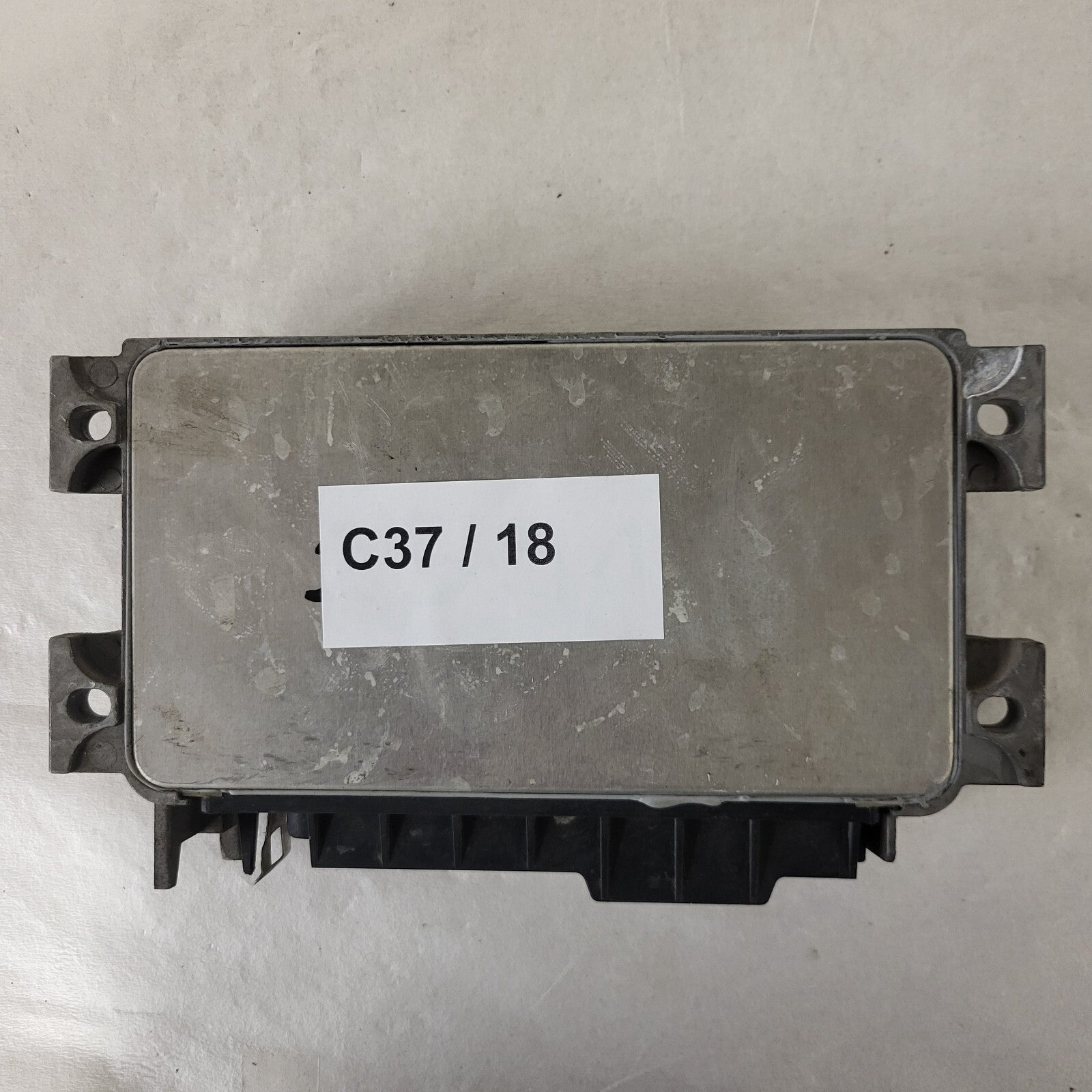 Fiat Punto 1.2 ECU / 46545152 / IAW 16F.E3 / 61602.106.02 / MARELLI