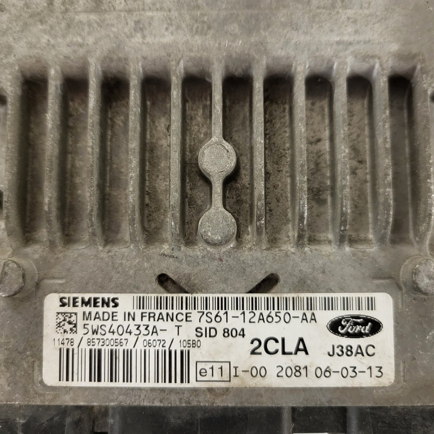 FORD FIESTA ECU / 7S61-12A650-AA / 5WS40433A-T / 2CLA / SID804 / J38AC SIEMENS