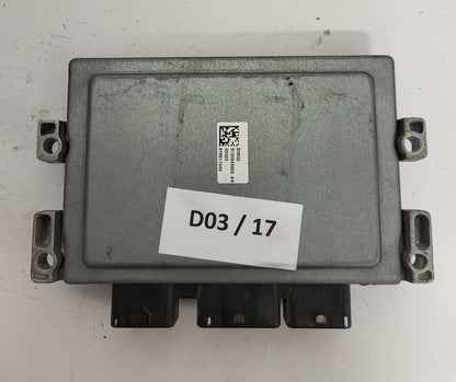 Renault Twingo ECU / S120200113A / 82007747 / 8200700695 / S120200113 / SIM 32