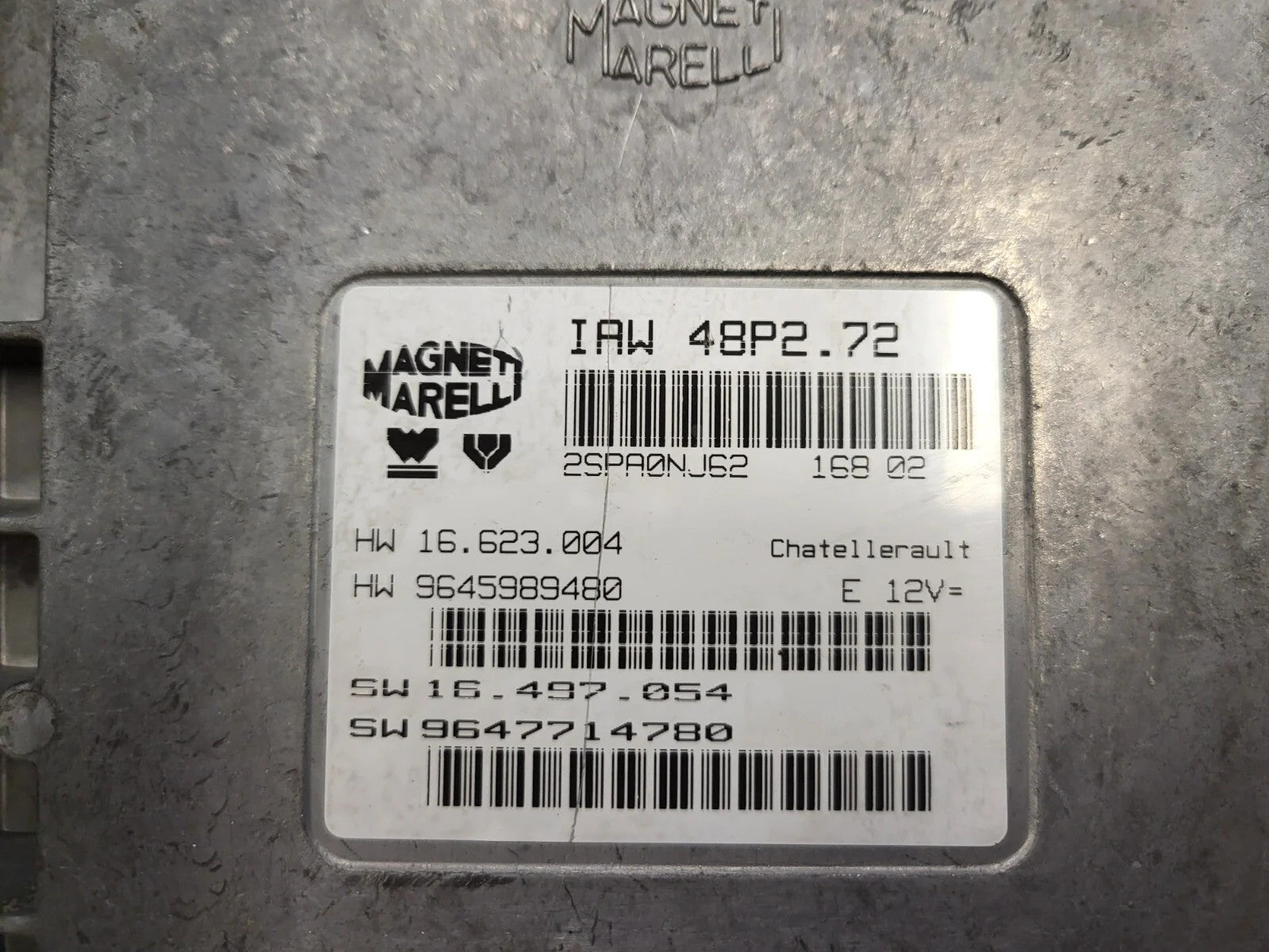 PEUGEOT CITROEN ECU / IAW 48P2.72 / SW 9647714780 / HW 9645989480 / MAGNETI MARE