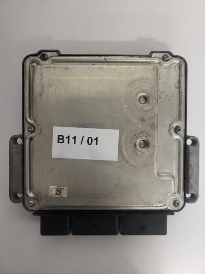 OPEL VIVARO RENAULT TRAFIC ECU / 0281019840 / 237101754R / 237103316R / BOSCH