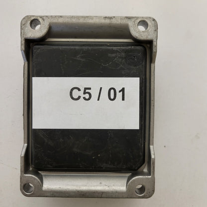 FIAT PUNTO ECU / 0261208204 / 00551952730 / 055195273 / BOSCH