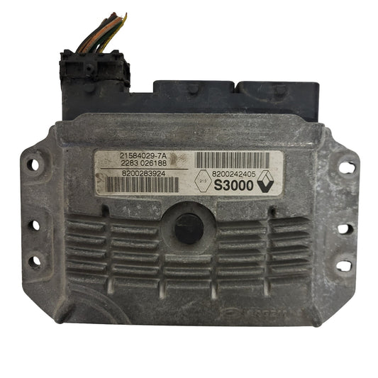 Renault Megane 1.6 16V ECU / 21584029-7A / 8200242405 / 8200283924 / S3000