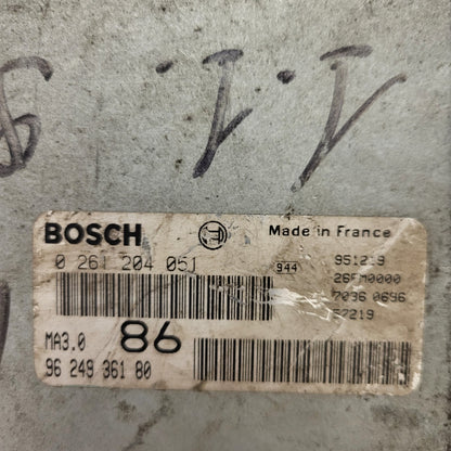 PEUGEOT 106 CITROEN AX 1.0 ECU / 0261204051 / 9624936180 / MA3.0 / BOSCH