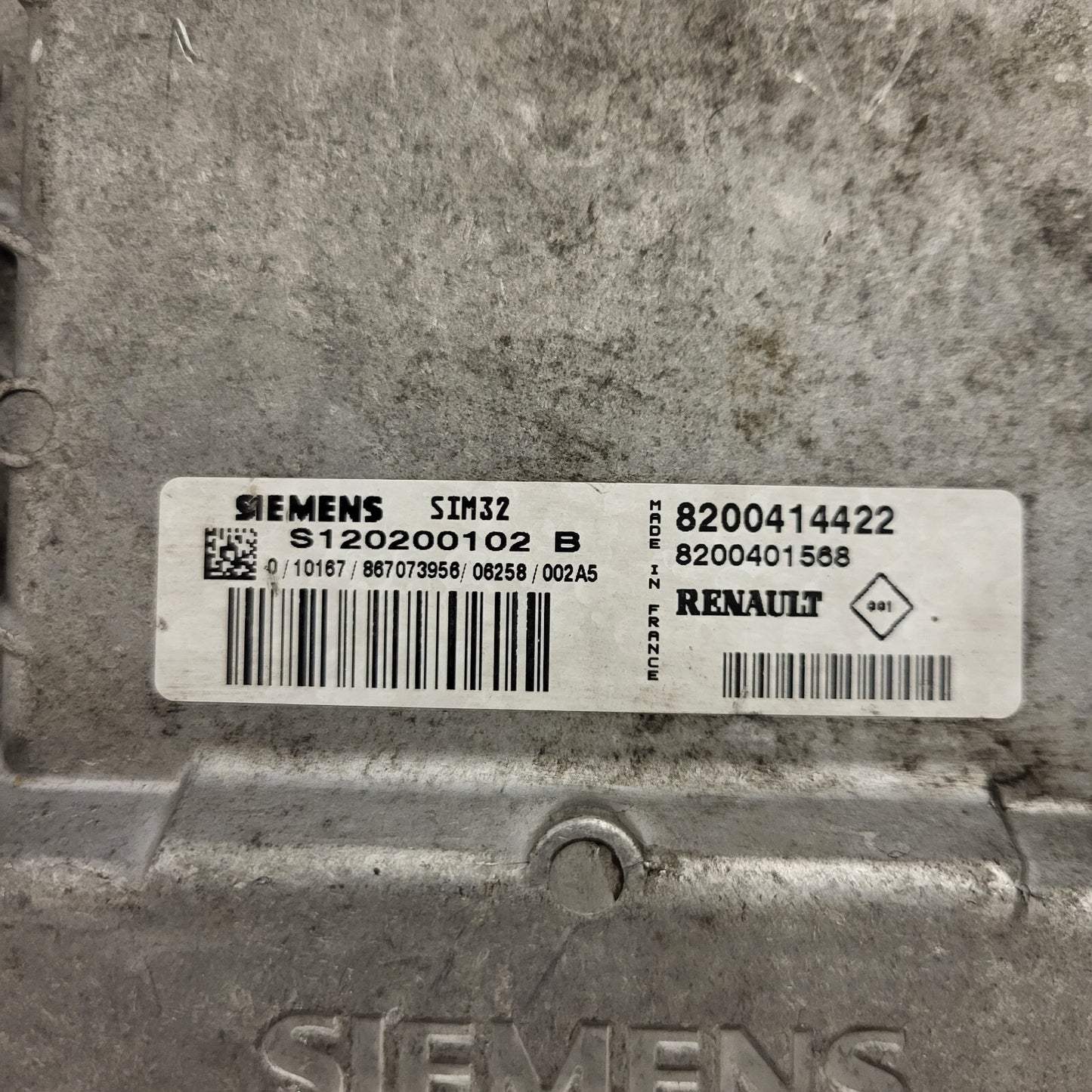RENAULT MODUS ECU / S120200102 / S120200102B / SIM 32 / 8200414422 / 8200401568 