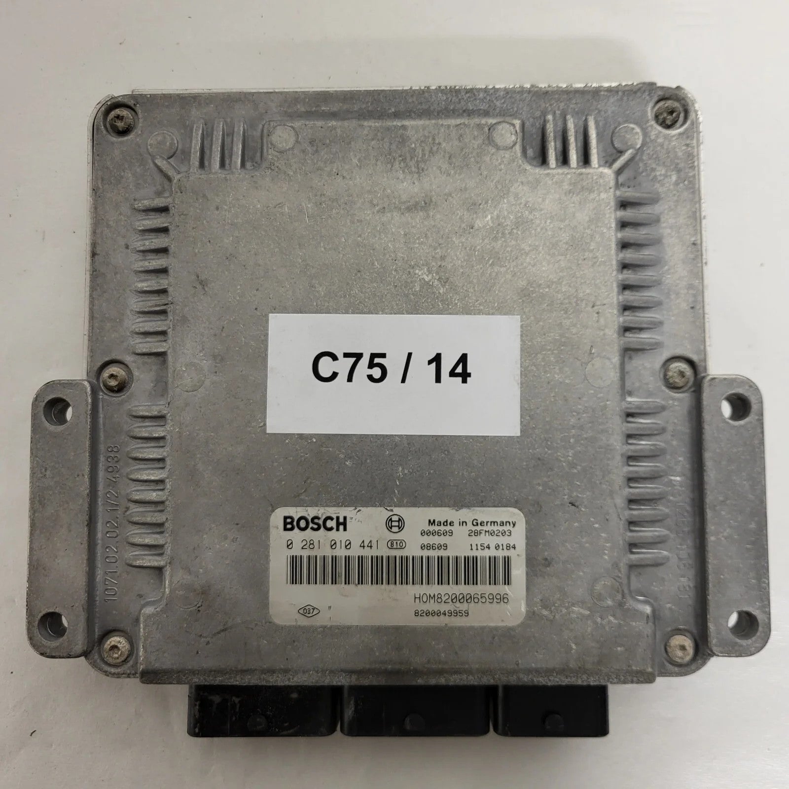Volvo S40 V40 ECU / 0281010441 / HOM8200065996 / 8200126494 / BOSCH