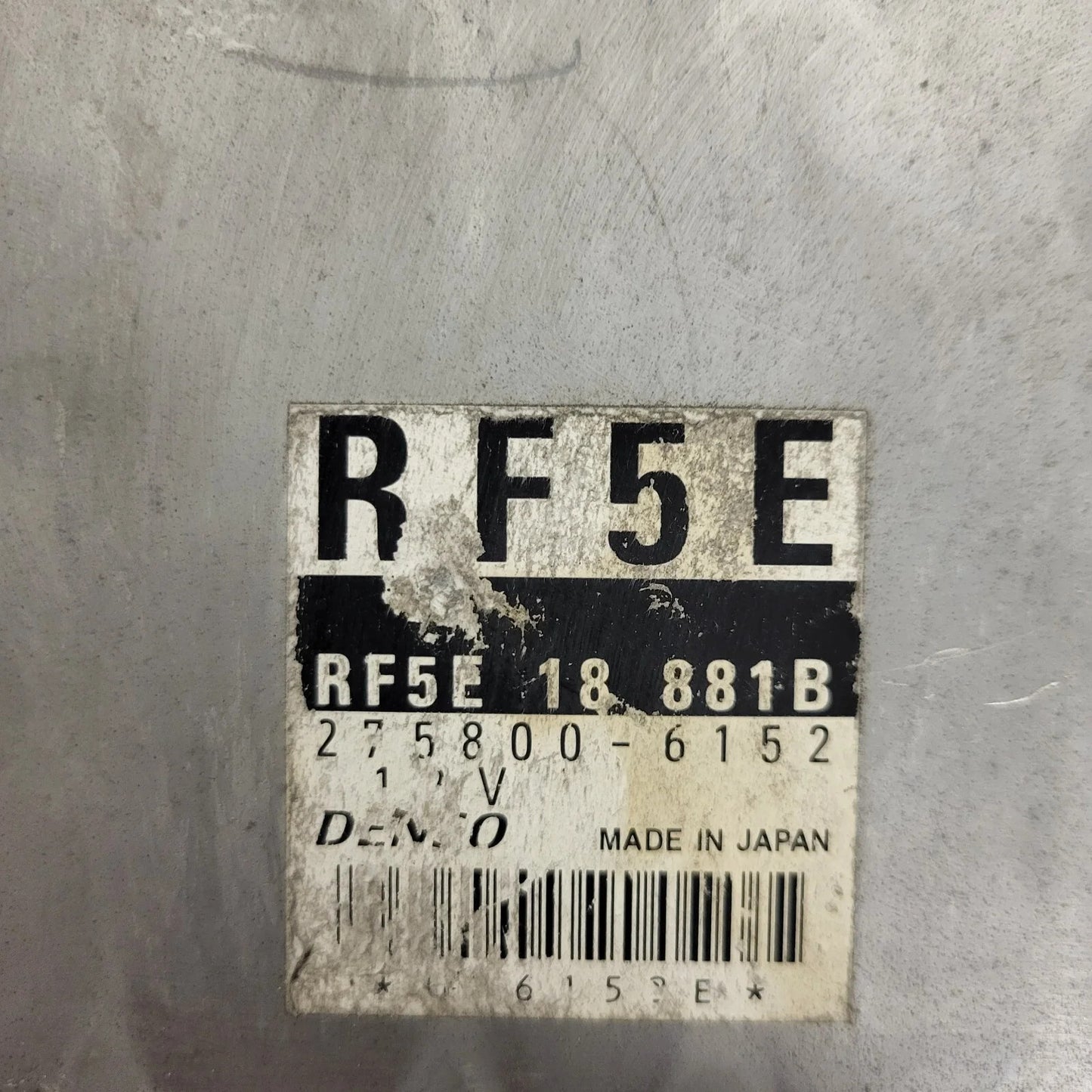 MAZDA 6 ECU / RF5E / RF5E18881B / 275800-6152 / DENSO