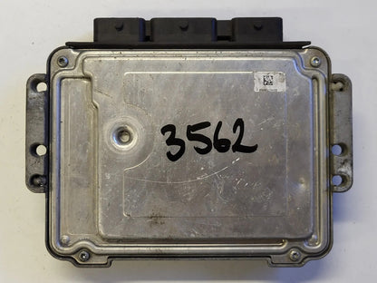 FORD ECU / 0281011701 / 6M51-12A650-NB / 9BXB / 1039S16296 / BOSCH