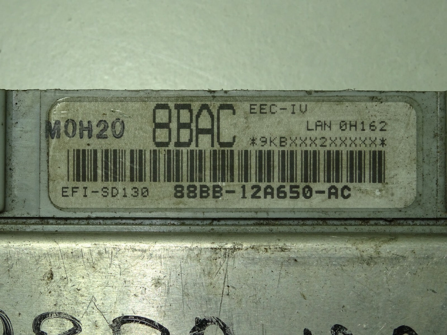 FORD SIERRA ECU / 88BB-12A650-AC  / 8BAC / 