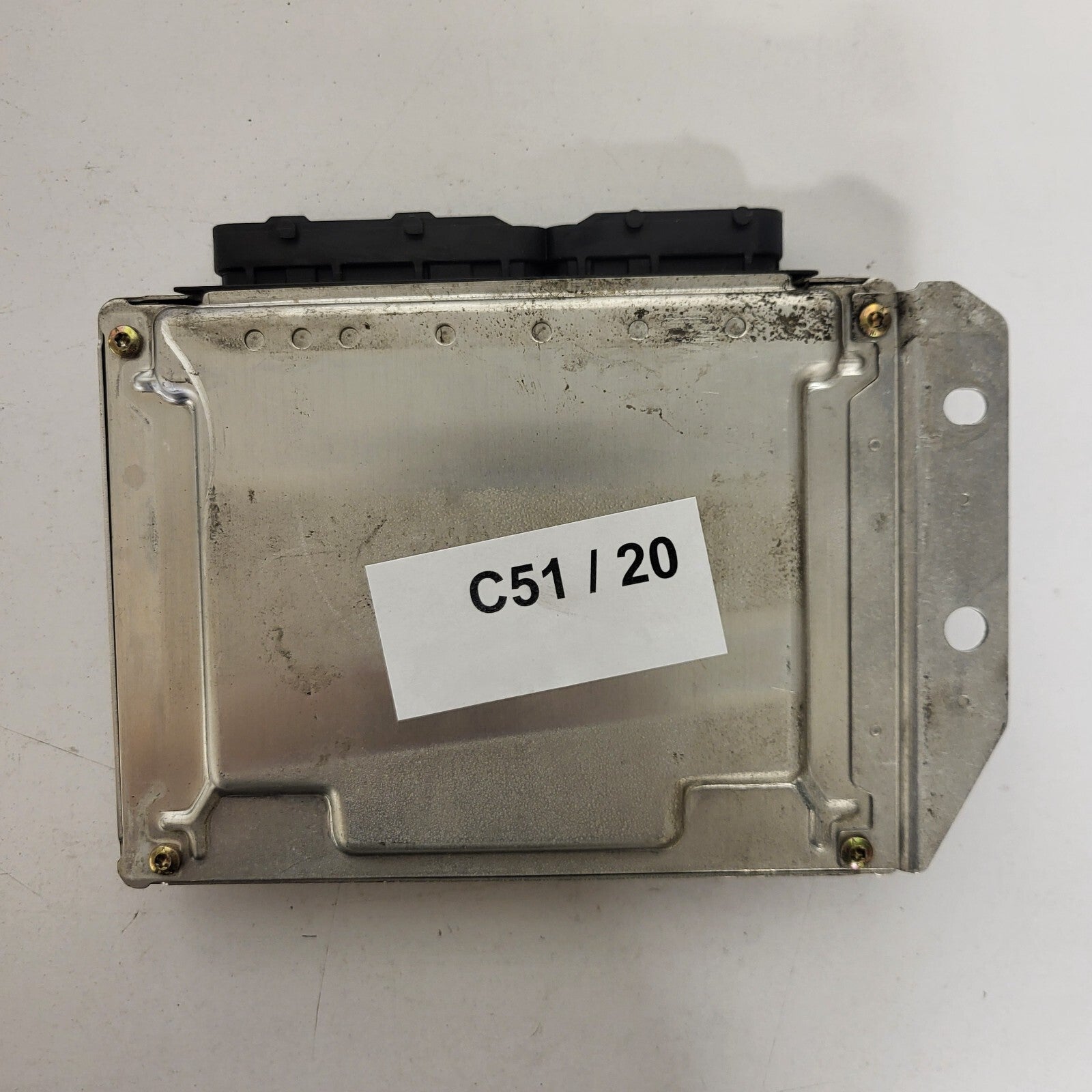 HYUNDAI MATRIX ECU / 0281010695 / 39101-27610 / 66CMI020 / BOSCH