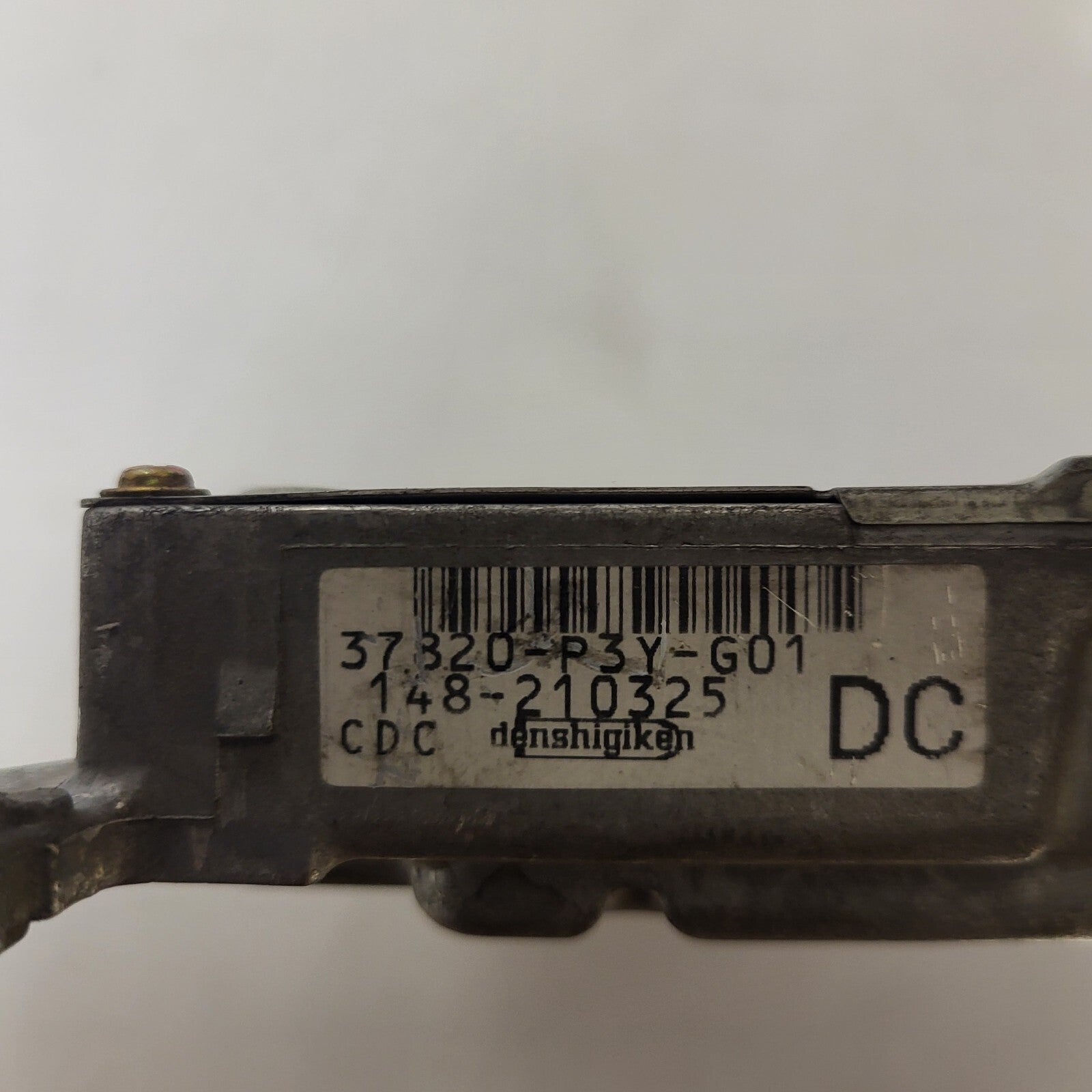 HONDA CIVIC ECU / 37820-P3Y-G01 / 148-210325 / DC
