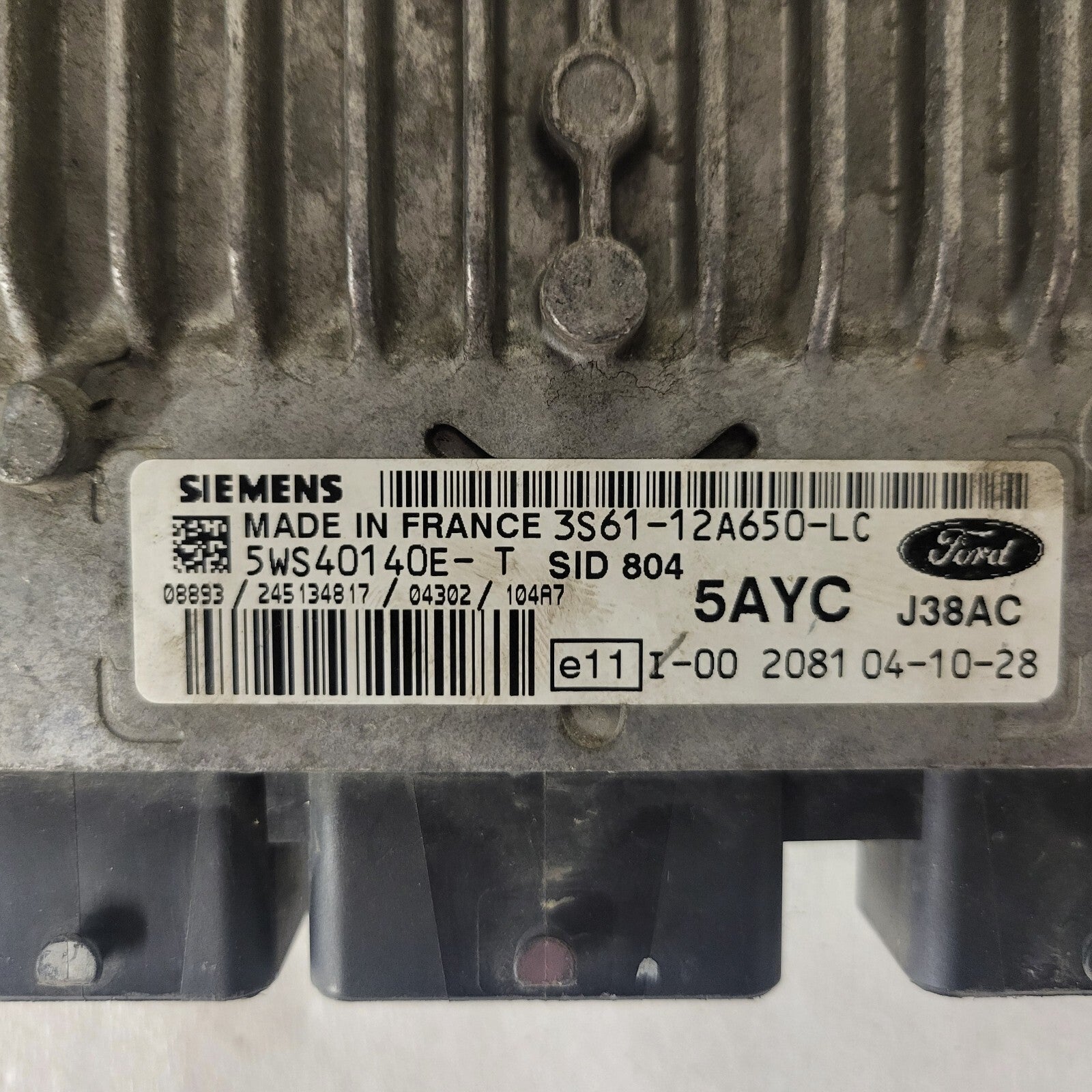 FORD FIESTA ECU / 3S61-12A650-LC / 5WS40140E-T / 5AYC / SID804 / J38A SIEMENS