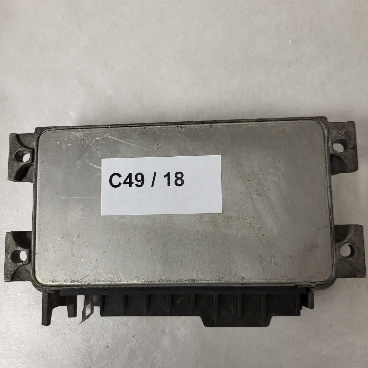FIAT PUNTO 1.2 ECU / 16F.E3 / 46531212 / 61602.106.01 / MAGNETI MARELLI