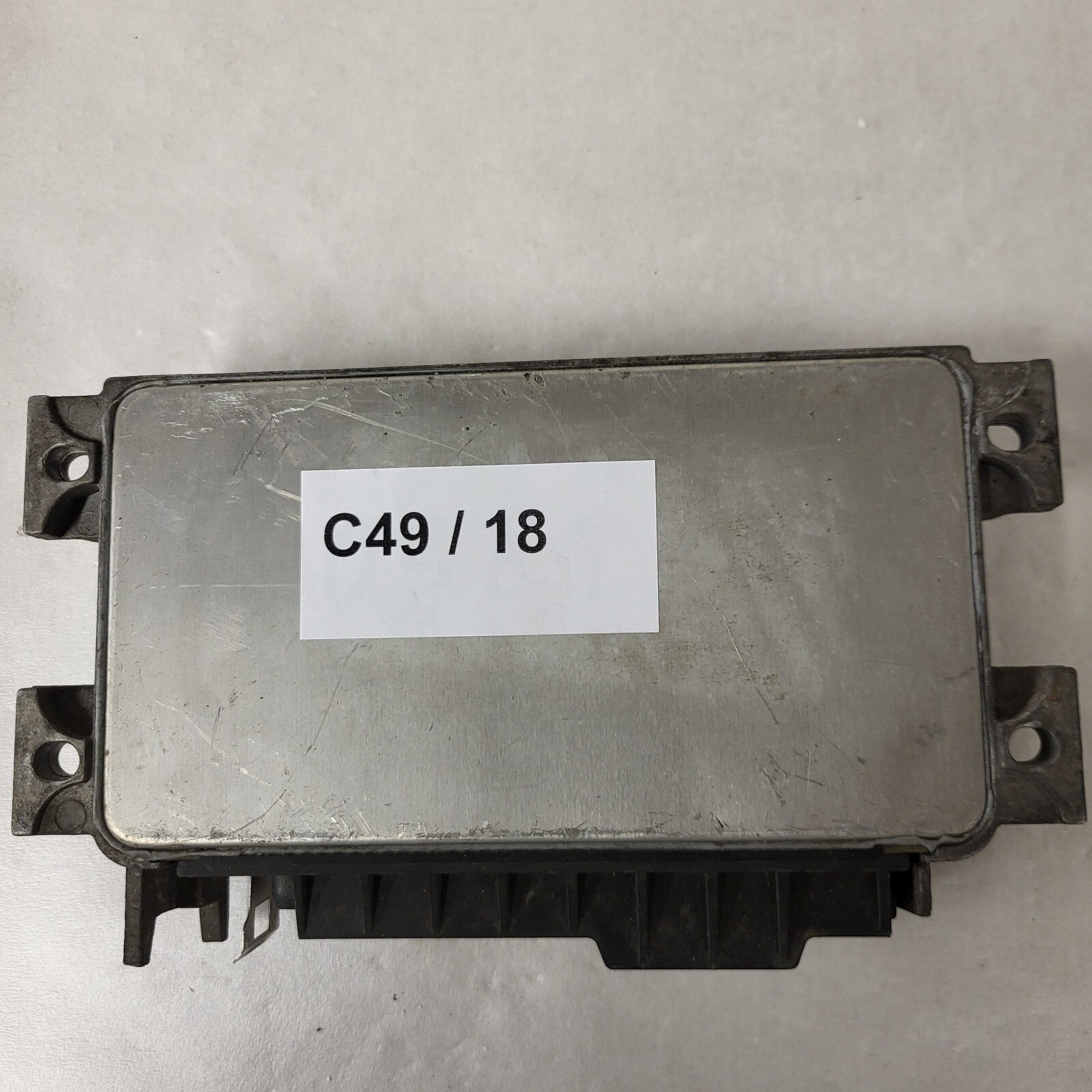 FIAT PUNTO 1.2 ECU / 16F.E3 / 46531212 / 61602.106.01 / MAGNETI MARELLI