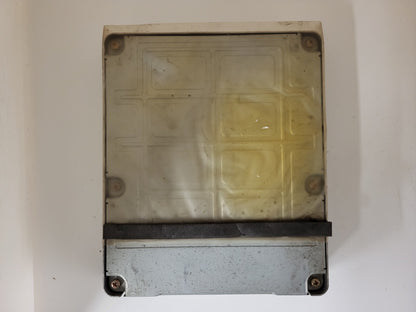 TOYOTA ECU / 89661-52302 / 211000-7452 / FUJITSU