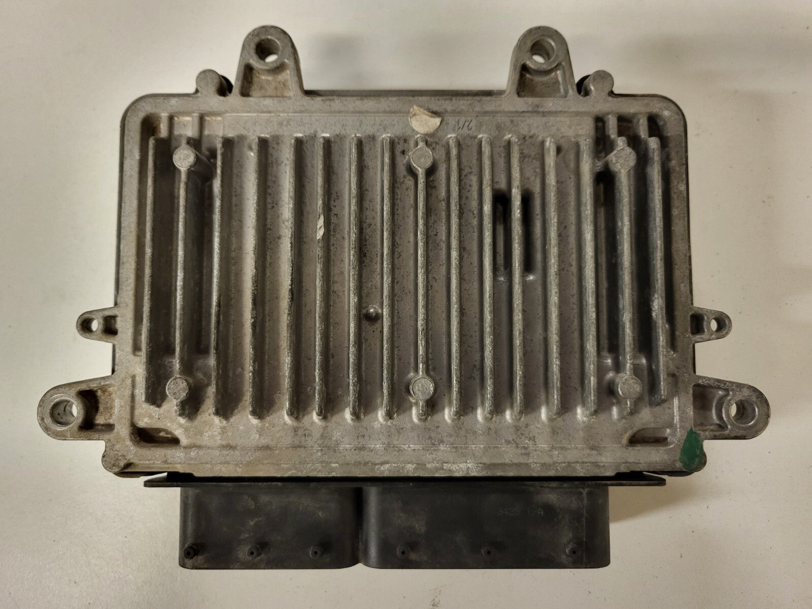 MERCEDES BENZ A B / 0281013022 / A6401507279 / BOSCH CRA.43 OM640