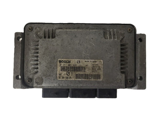 Citroen Saxo Peugeot 106 ECU / 0281001839 / 9630059880 / AS4 / BOSCH