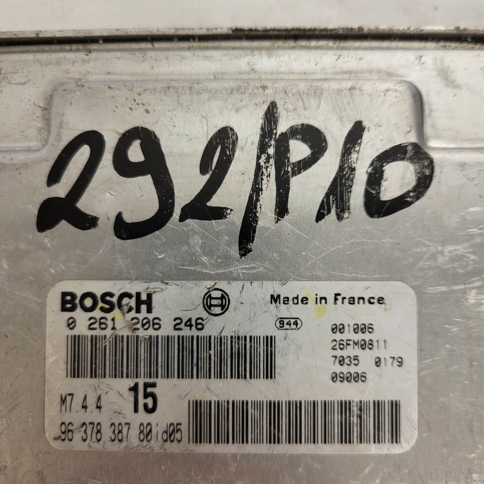Peugeot Citroen ECU / 0261206246 / M7.4.4 / 9637838780 / BOSCH