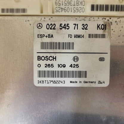 Mercedes W168 ECU / 0265109425 / 0225457132 / BOSCH