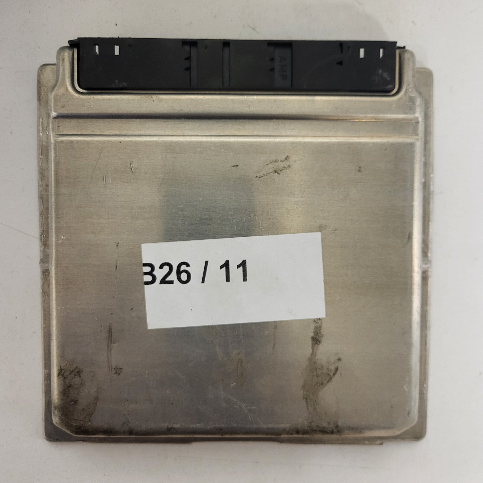 MERCEDES W203 ECU / A1111531879 / 5WK90403 / SIM4LE / SIEMENS