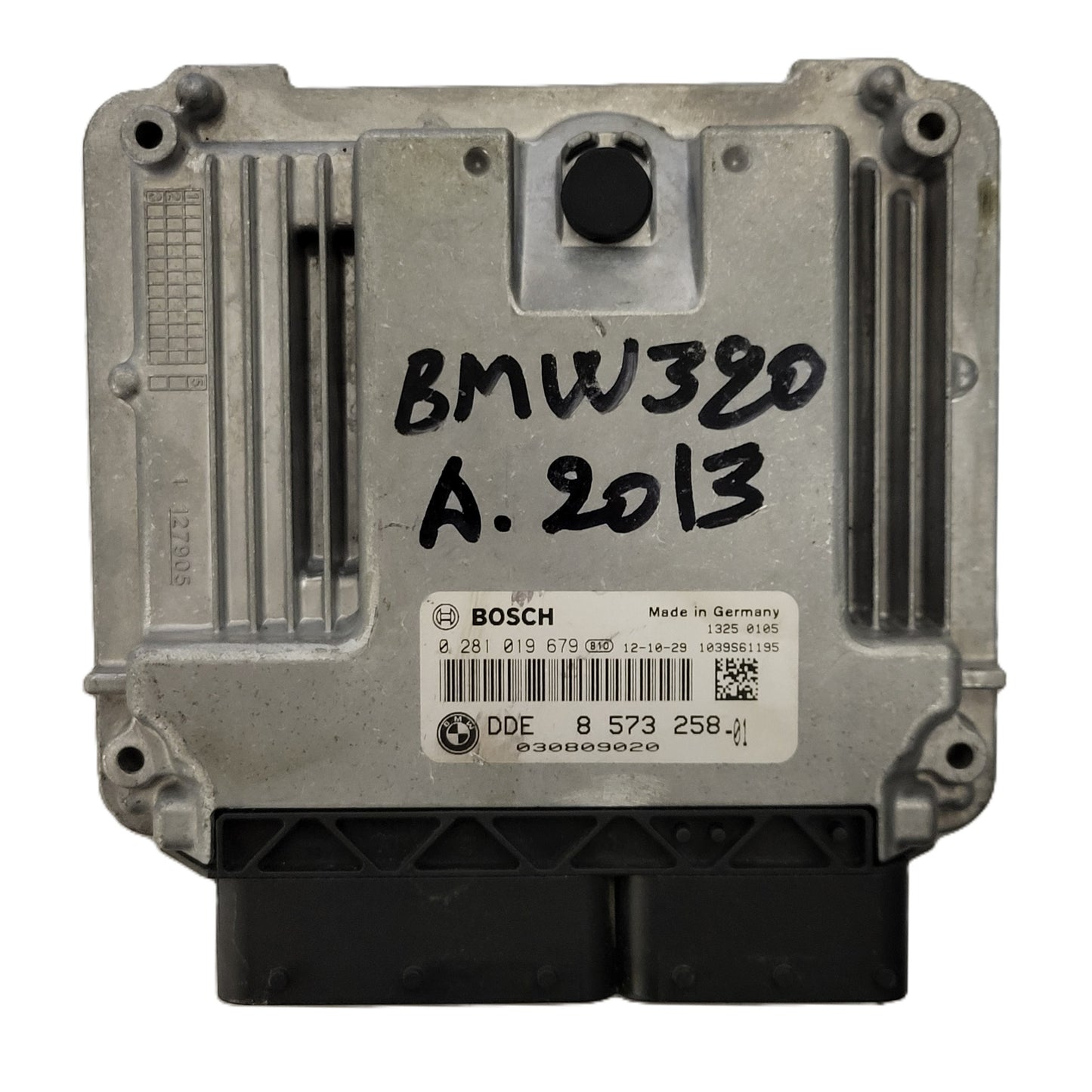 BMW F20 F30 ECU / 0281019679 / DDE8573258 / 8573258 / BOSCH