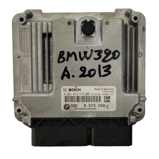 BMW F20 F30 ECU / 0281019679 / DDE8573258 / 8573258 / BOSCH
