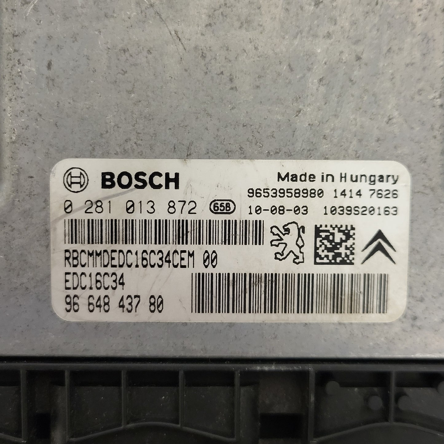 Peugeot Citroen ECU / 0281013872 / 9664843780 / EDC16C34 / 9653958980 / BOSCH