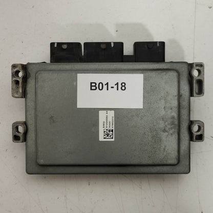 RENAULT MODUS ECU / S120200102 / S120200102B / SIM 32 / 8200414422 / 8200401568