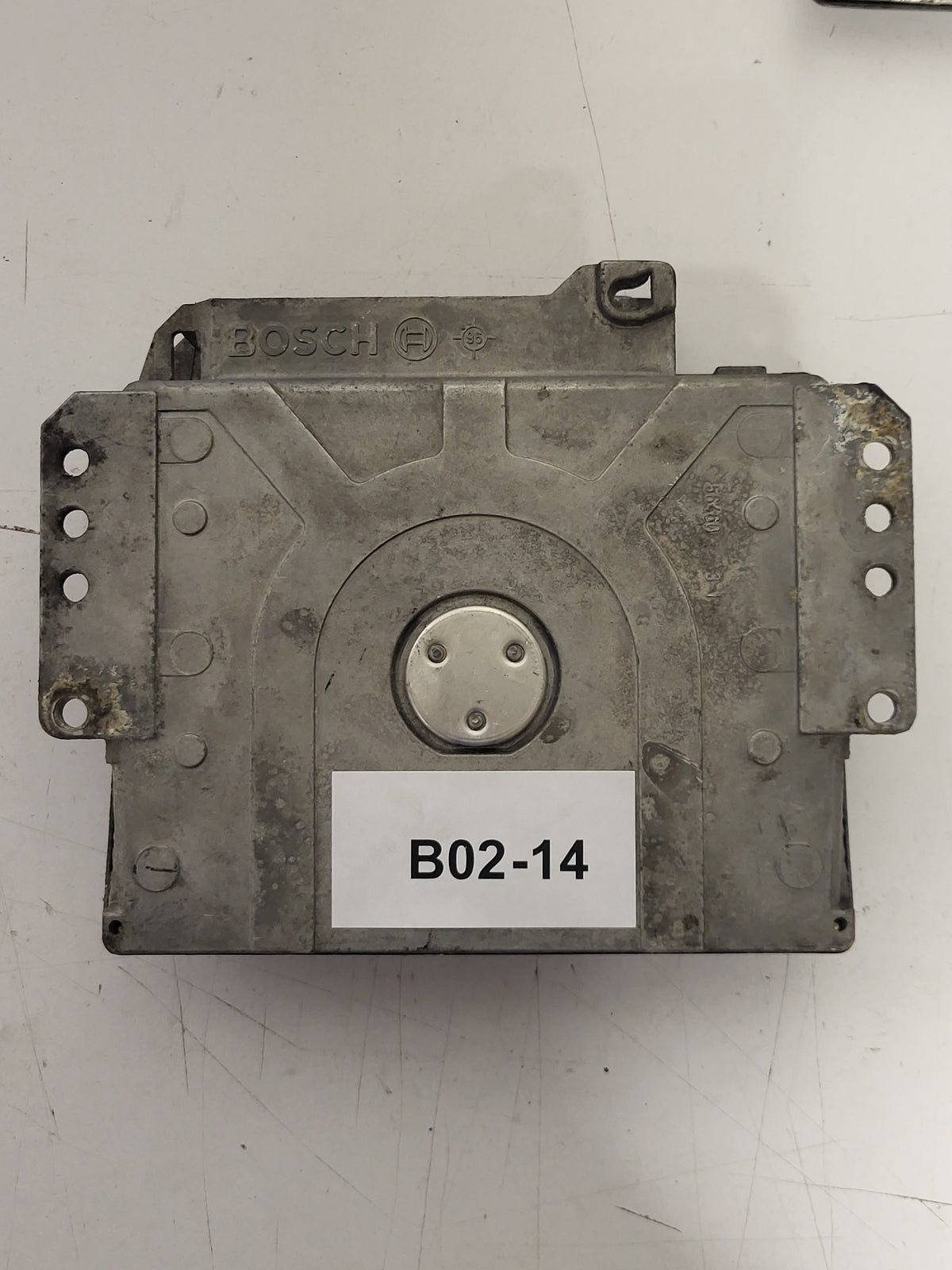 Peugeot 106 Citroen Saxo AX ECU / 0261203943 / 9623792680 / MA3.1 / BOSCH - B02-14 - 3