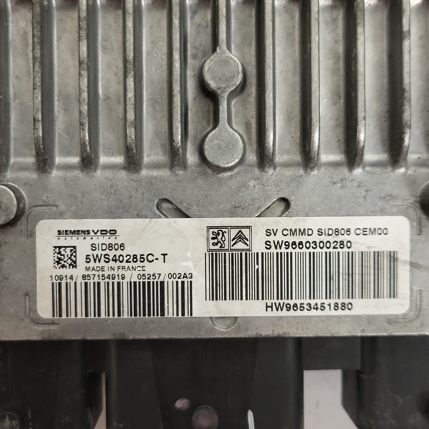 Peugeot Citroen ECU / 5WS40285C-T / 9660300280 / 9653451880 / SID806 SIEMENS