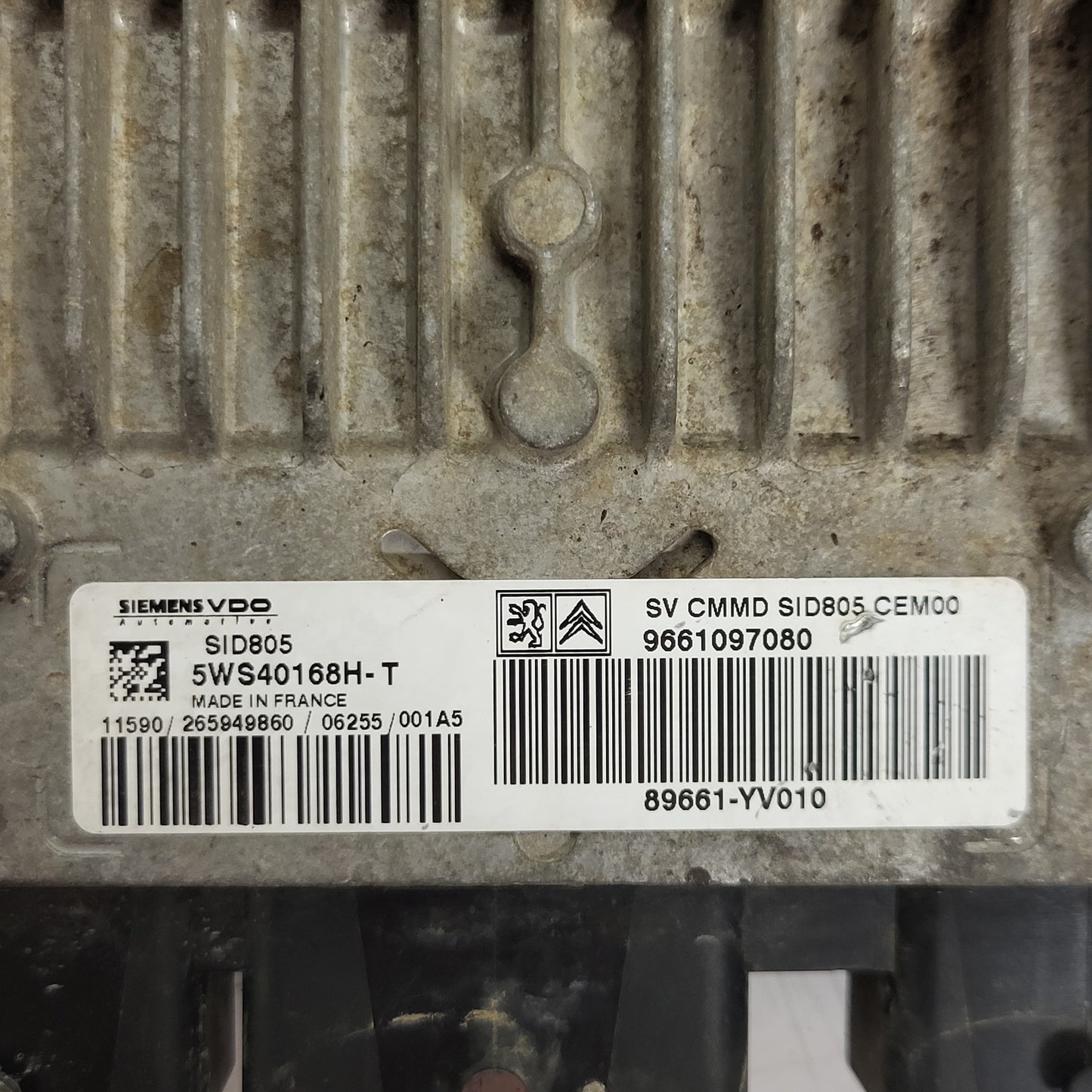 CITROEN PEUGEOT TOYOTA ECU / 5WS40168H-T / 9661097080 / 89661-YV010 / SID805