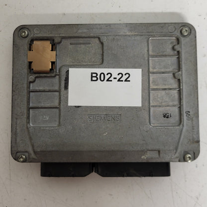 VW POLO SEAT IBIZA ECU / 03E906033R / 5WP44224 02 / 3PG 7002 / 03E906033 SIEMENS