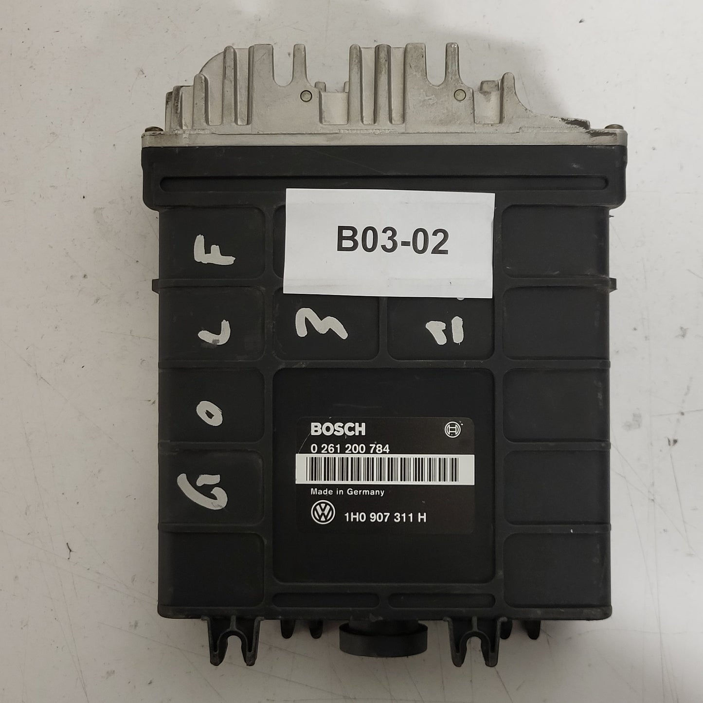 VW GOLF 3 ECU / 0261200784 / 1H0907311H / BOSCH