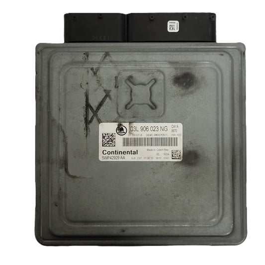 SKODA FABIA 1.6 TDI ECU / 03L906023NG / 03L906023 / PCR2.1 / 5WP42929 AA