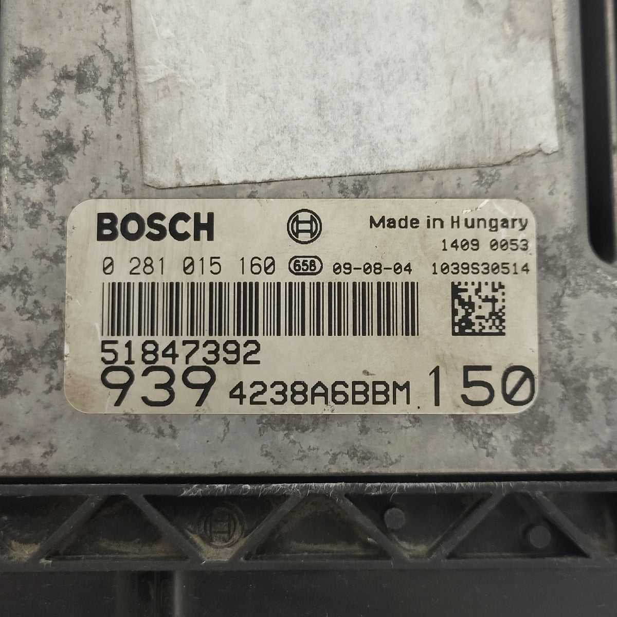 ALFA ROMEO 159 1.9 ECU / 0281015160 / 51847392 / BOSCH - B03-12 - 2