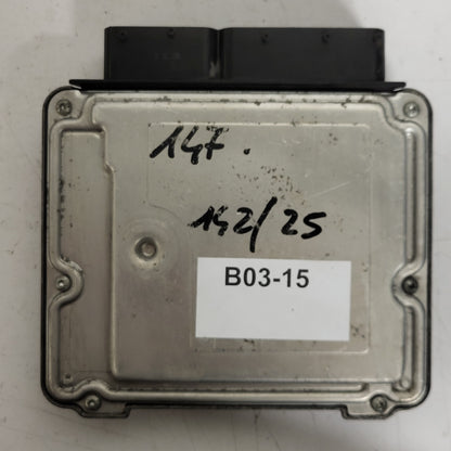 ALFA ROMEO 147 ECU / 0281011896 / 55198812 / BOSCH