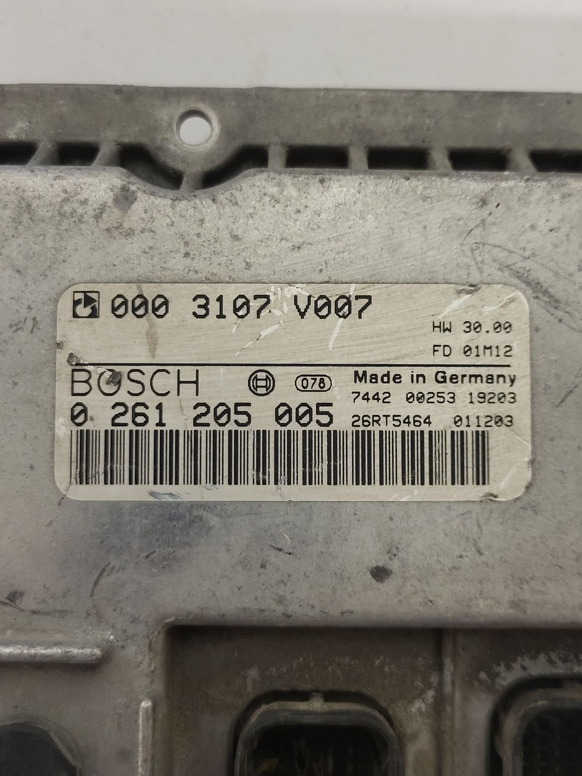 SMART FORTWO ECU / 0261205005 / 0003107V007 / BOSCH - B03-23 - 2