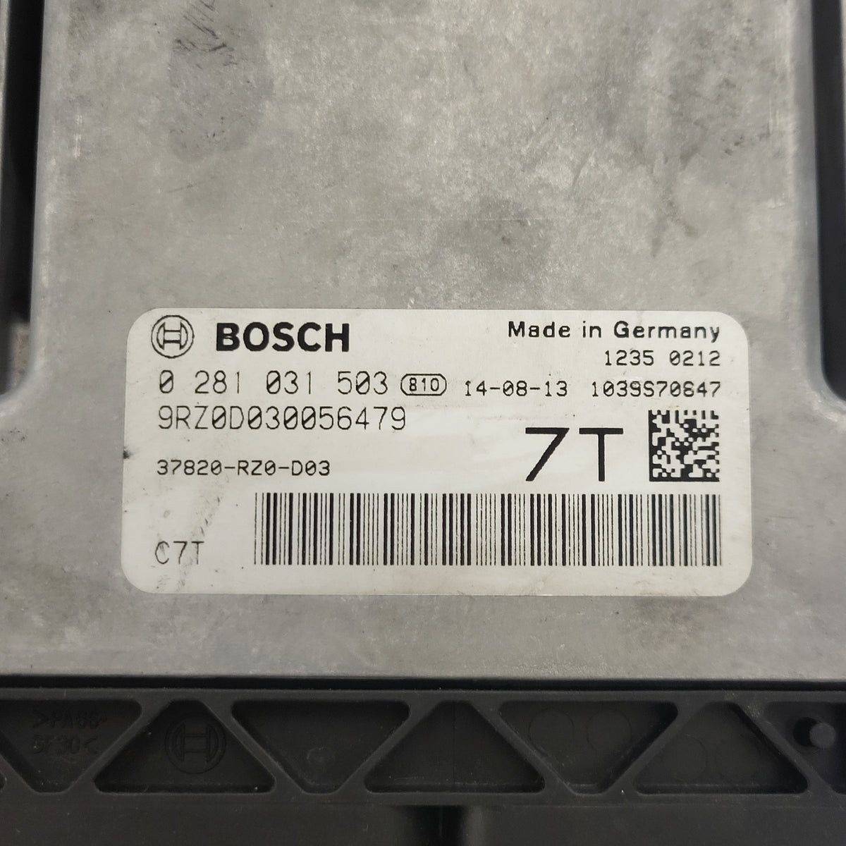 HONDA CIVIC ECU / 0281031503 / 37820-RZ0-D03 / 9RZ0D030056479 / BOSCH - B04-01 - 2