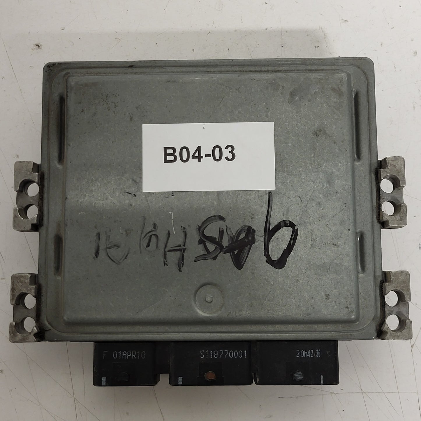 NISSAN QASHQUAI ECU / S180033108 / S180033108A / 23710BR30A / SID303 CONTINENTAL