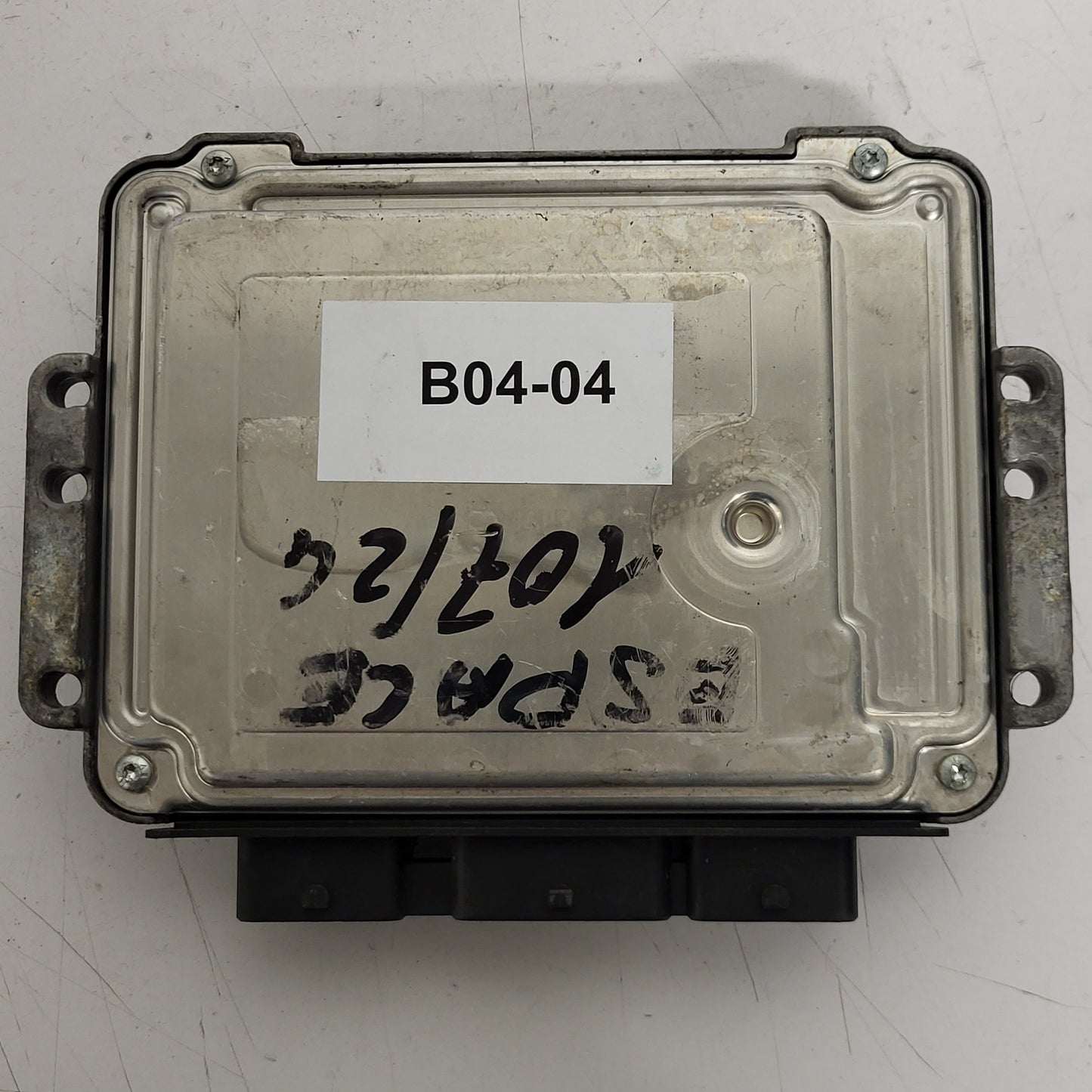 RENAULT ESPACE ECU / 0281011724 / 8200311550 / 8200384493 / BOSCH